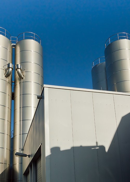 Bild: Internationale Montageleistungen